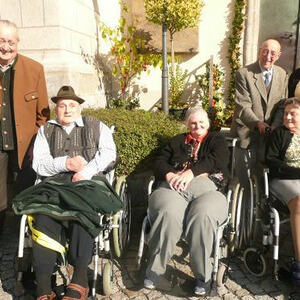 Heimatbesuch der AltenheimbewohnerInnen