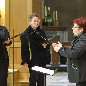Frauenchor des Konservatoriums für Kirchenmusik der Diözese Linz (Leitung: Carolin Landschützer)