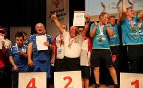 Die jubelnde Mannschaft von St. Pius