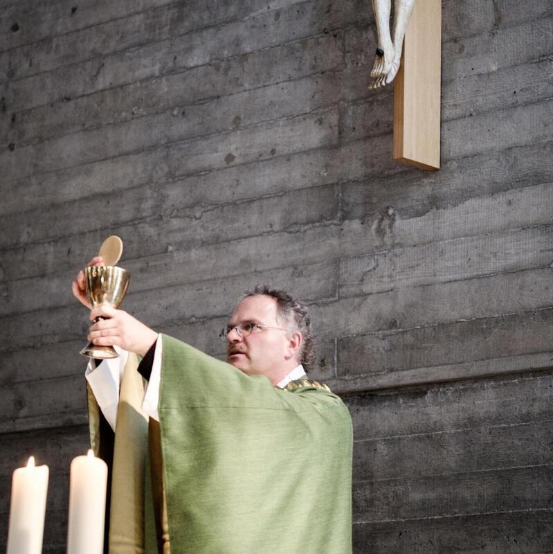 Priester