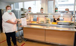 Das Ordensklinikum legt Wert auf einen verantwortungsvollen Umgang mit Lebensmitteln in den Krankenhausküchen. 